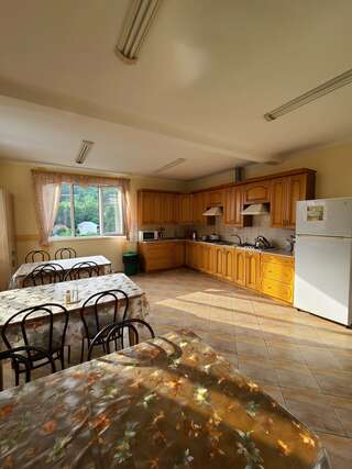 Гостевой дом OnTheSea Туапсе Бюджетный двухместный номер с 2 отдельными кроватями-8