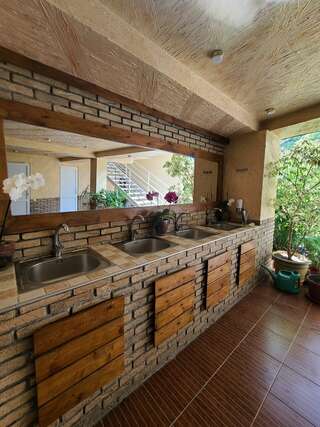 Гостевой дом OnTheSea Туапсе Бюджетный двухместный номер с 2 отдельными кроватями-9