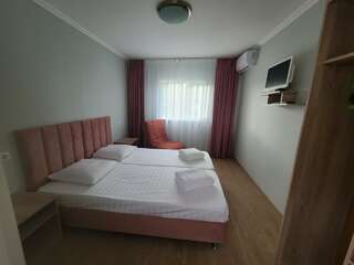 Гостевой дом OnTheSea Туапсе Бюджетный двухместный номер с 2 отдельными кроватями-1